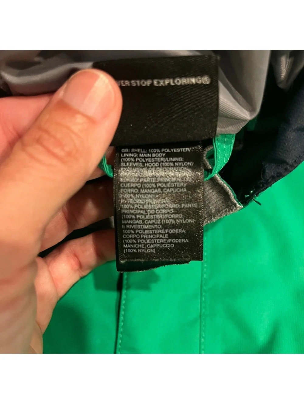 The North Face Boys' Waterproof Green and Black Jacket Size M (10/12)